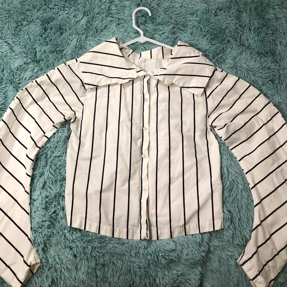 Backwards button down top - Picture 6 of 6